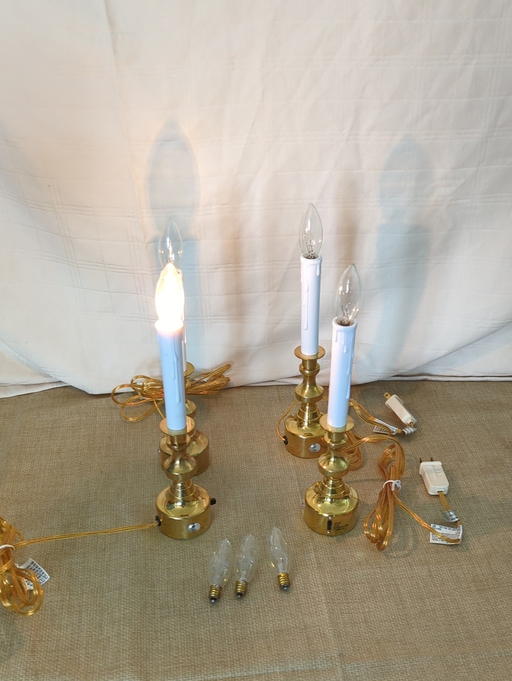 4 Pc Vintage Electric Window Candles w/ Sensor Timer Corded Faux Brass Base